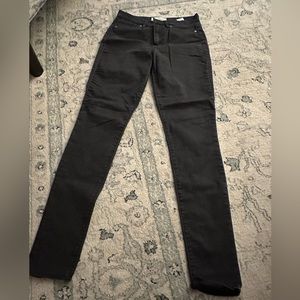 Ditto high rise legging - size 28 - black